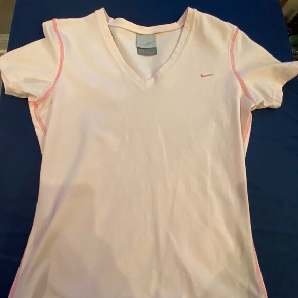 Nike T Shirt Womens Size M 3-PACK V Neck Fitted Short Sleeve - Picture 5 of 7